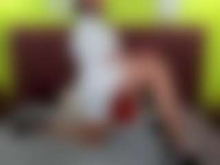 LindaInsatiable's Live Sex Cam Show