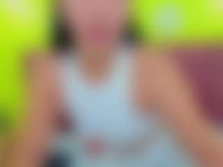 LindaInsatiable's Live Sex Cam Show