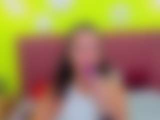 LindaInsatiable's Live Sex Cam Show