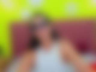 LindaInsatiable's Live Sex Cam Show