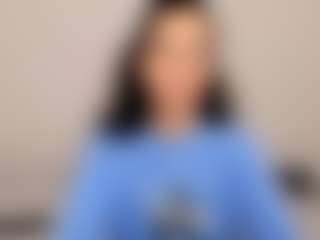 LindaInsatiable's Live Sex Cam Show