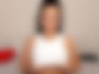 Live cam show with LindaInsatiable - Middle Aged on CamwithHer