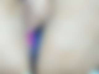 LindaInsatiable's Live Sex Cam Show