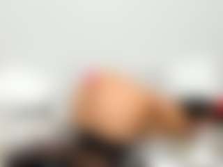 LindaInsatiable's Live Sex Cam Show