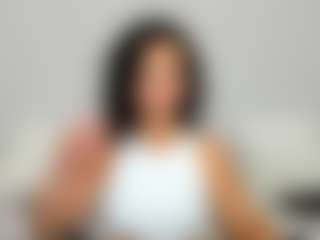 LindaInsatiable's Live Sex Cam Show