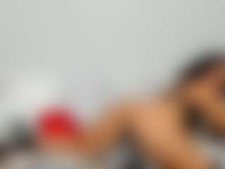 LindaInsatiable's Live Sex Cam Show