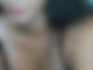 LindaInsatiable's Live Sex Cam Show