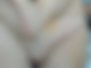 LindaInsatiable's Live Sex Cam Show