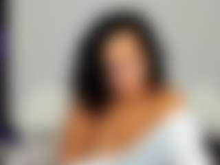 LindaInsatiable's Live Sex Cam Show