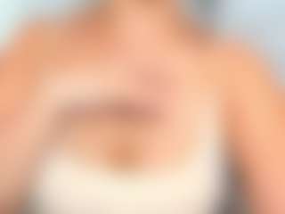 LindaInsatiable's Live Sex Cam Show