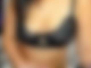 LindaInsatiable MILF webcam performer live streaming