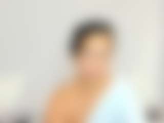LindaInsatiable's Live Sex Cam Show