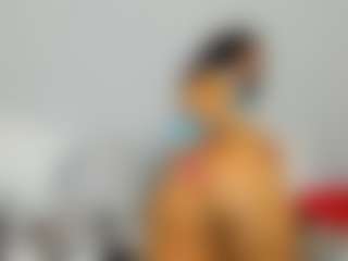 LindaInsatiable's Live Sex Cam Show