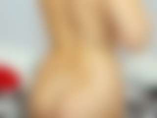 LindaInsatiable's Live Sex Cam Show