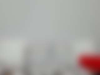 Live cam show with LindaInsatiable - Dildo on Gym Cam Girls