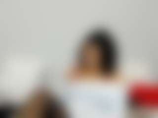 Live cam show with LindaInsatiable - Brown Eyes MILF on Mixed Magazine Live