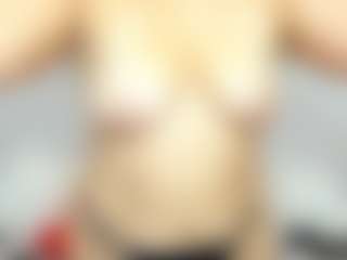 LindaInsatiable's Live Sex Cam Show