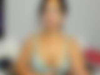 Live cam show with LindaInsatiable - BBW on StripNow