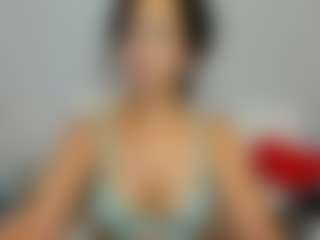 Live cam show with LindaInsatiable - Control on StripNow