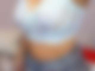 LindaInsatiable's Live Sex Cam Show