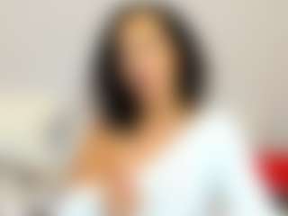 LindaInsatiable's Live Sex Cam Show