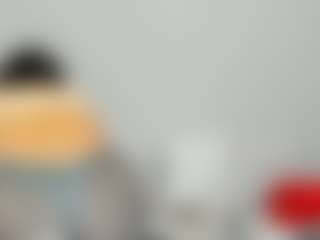 Live cam show with LindaInsatiable - Striptease on Fling VIP Chat