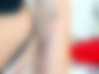 LindaInsatiable's Live Sex Cam Show