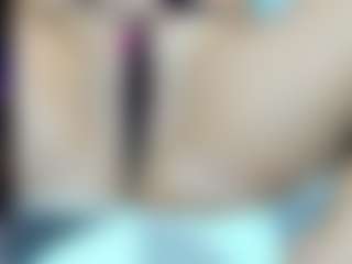 LindaInsatiable's Live Sex Cam Show