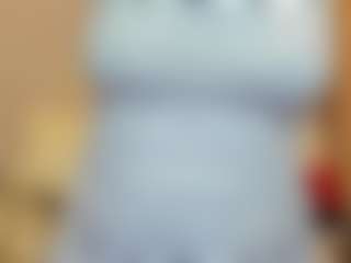 LindaInsatiable MILF webcam performer live streaming