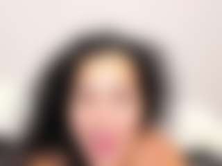 LindaInsatiable's Live Sex Cam Show