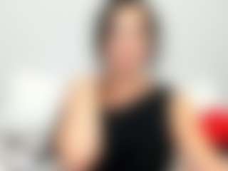 LindaInsatiable's Live Sex Cam Show