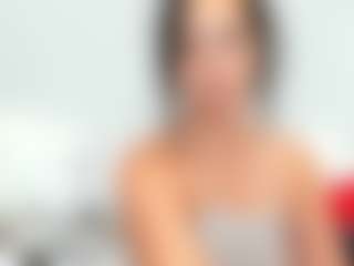 Live cam show with LindaInsatiable - Oil on Mixed Magazine Live