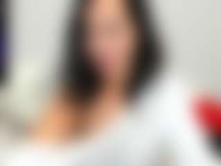 LindaInsatiable's Live Sex Cam Show