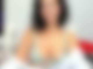 LindaInsatiable's Live Sex Cam Show