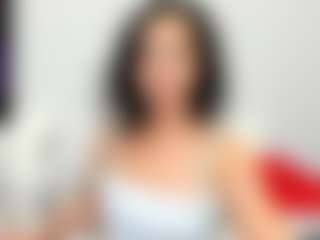 LindaInsatiable's Live Sex Cam Show