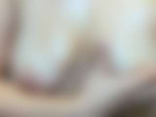 Live cam show with LindaInsatiable - Blowjob on Camsoda