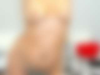 LindaInsatiable's Live Sex Cam Show