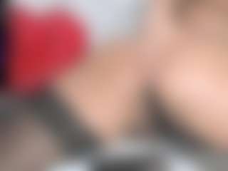 LindaInsatiable's Live Sex Cam Show