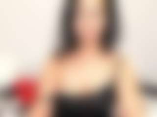 Live cam show with LindaInsatiable - Squirt on Camsoda