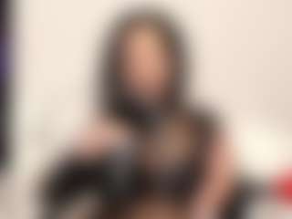 LindaInsatiable's Live Sex Cam Show