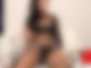 LindaInsatiable's Live Sex Cam Show