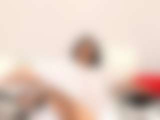 Live cam show with LindaInsatiable - Lovense Middle Aged on liverealitysex.com