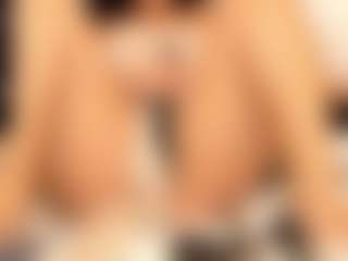 LindaInsatiable's Live Sex Cam Show