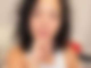 LindaInsatiable's Live Sex Cam Show