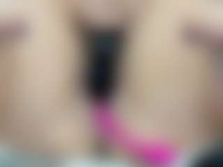 LindaInsatiable's Live Sex Cam Show