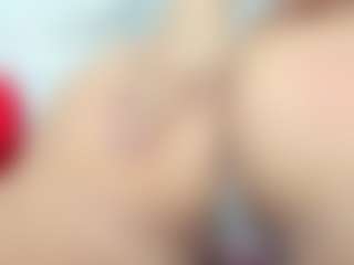 LindaInsatiable's Live Sex Cam Show