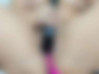 LindaInsatiable's Live Sex Cam Show