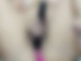 LindaInsatiable's Live Sex Cam Show