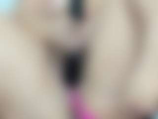 LindaInsatiable's Live Sex Cam Show