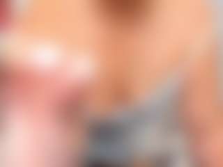 LindaInsatiable's Live Sex Cam Show